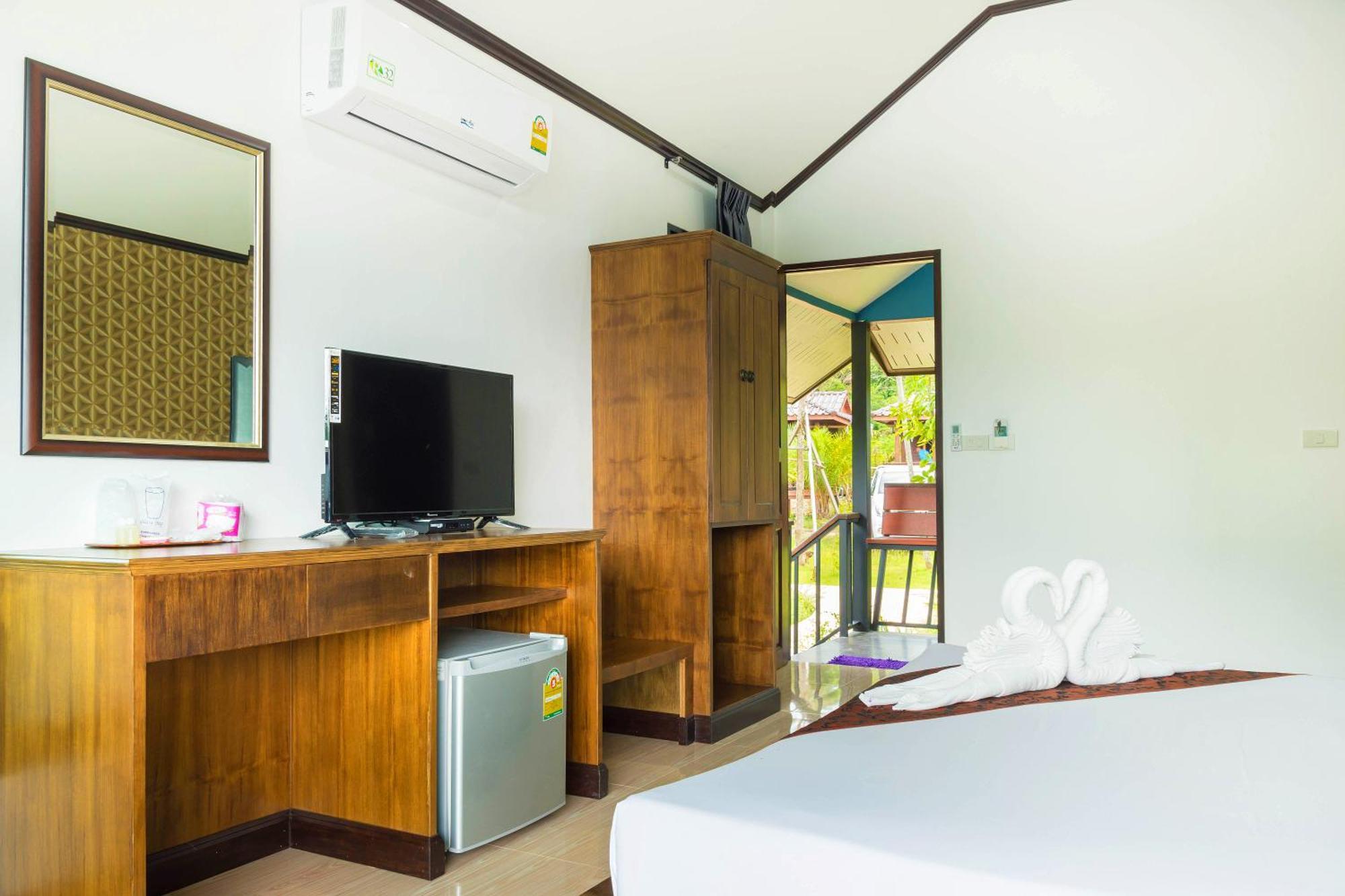 Baannai Lake View Resort Ao Nang Exterior photo